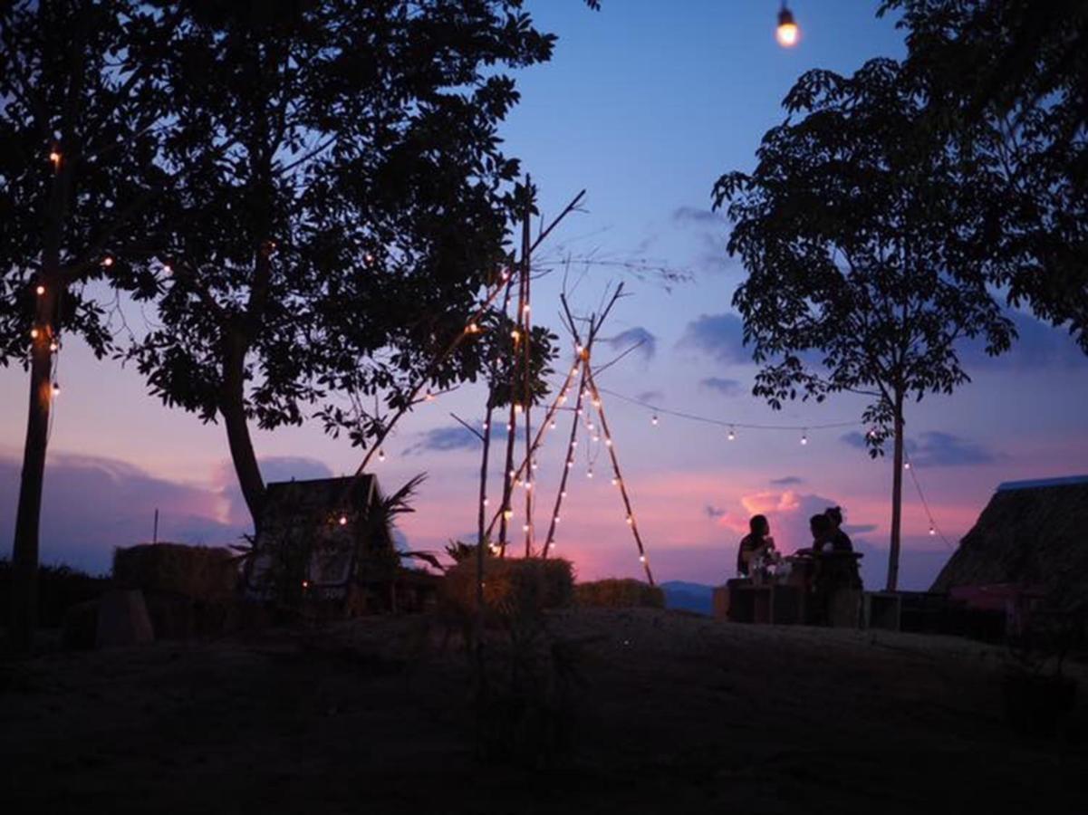 Por Sampao Camp&Resort Ban Pha Saeng Lang Buitenkant foto